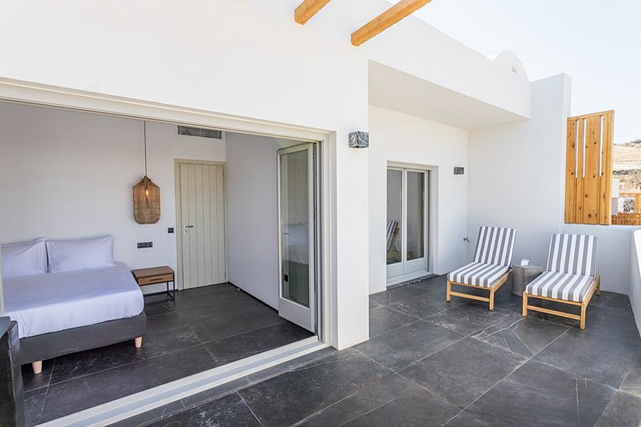 Aegean Gem in Santorini
